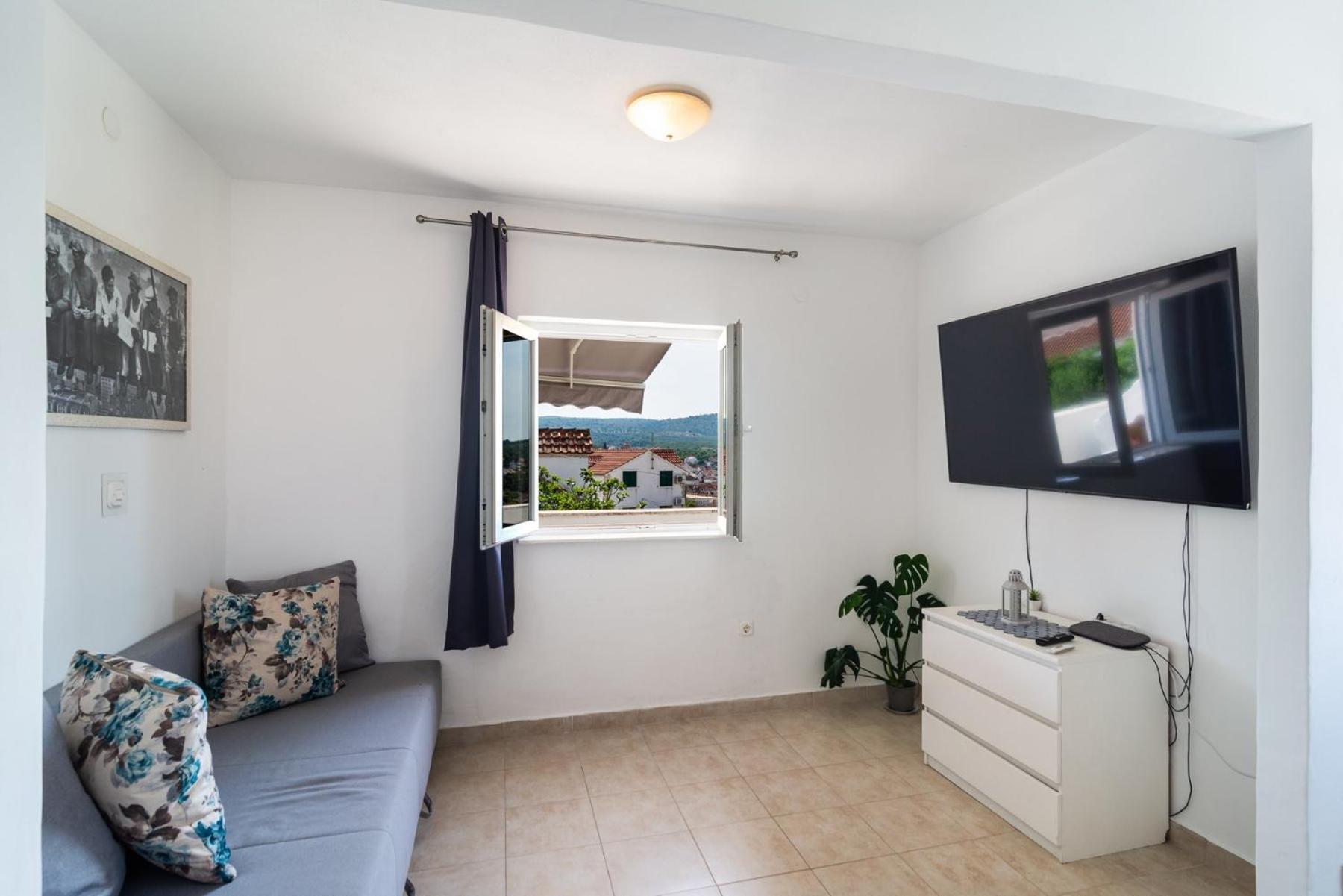 Sea-Views Brazza Apartments With Private Pool Milna  Exterior foto